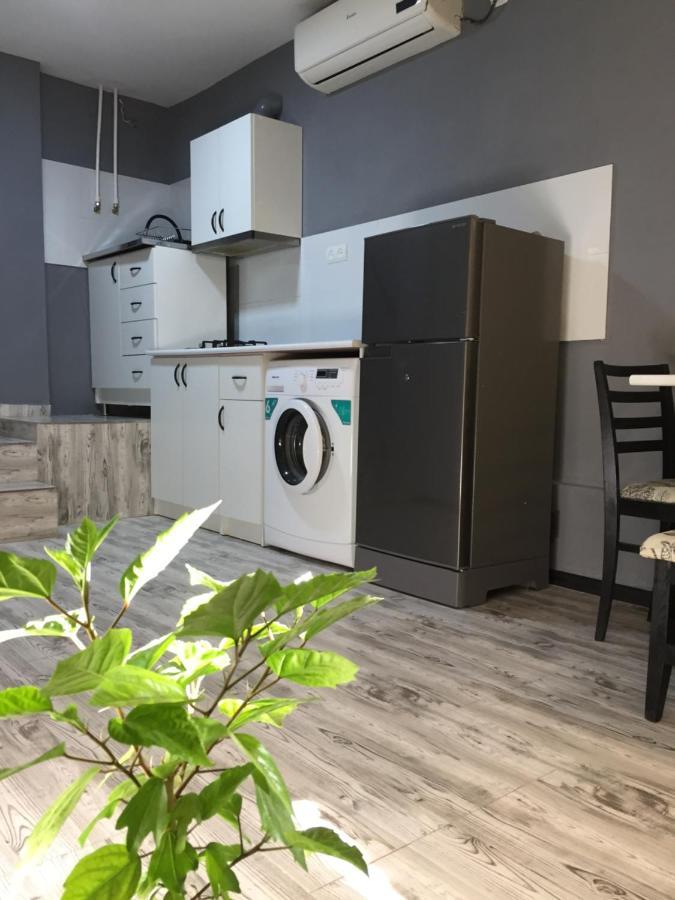 Дом 33 Возле Клиники Астхик Villa Ереван Екстериор снимка
