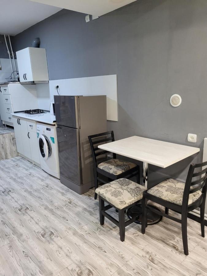 Дом 33 Возле Клиники Астхик Villa Ереван Екстериор снимка