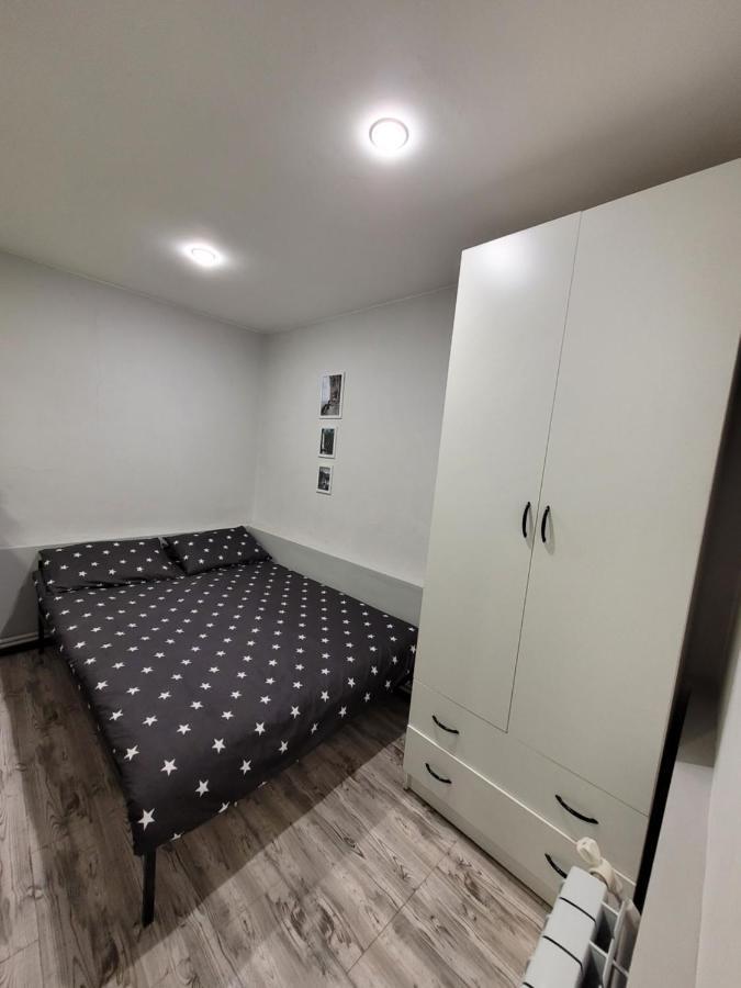 Дом 33 Возле Клиники Астхик Villa Ереван Екстериор снимка
